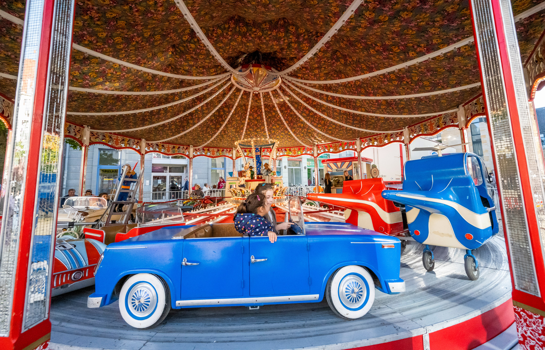 Harzkirmes - Kinderkarussell Harzkirmes - Kinderkarussell